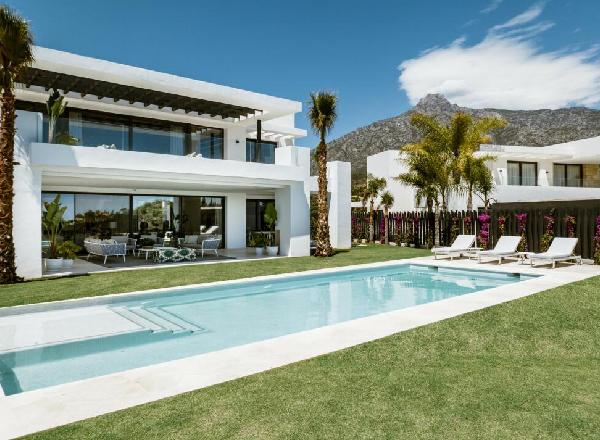 Golden Mile, Marbella, Andalucia, Malaga, Spain